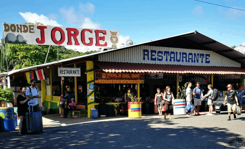 Donde Jorge Bar, Restaurante y embarcadero